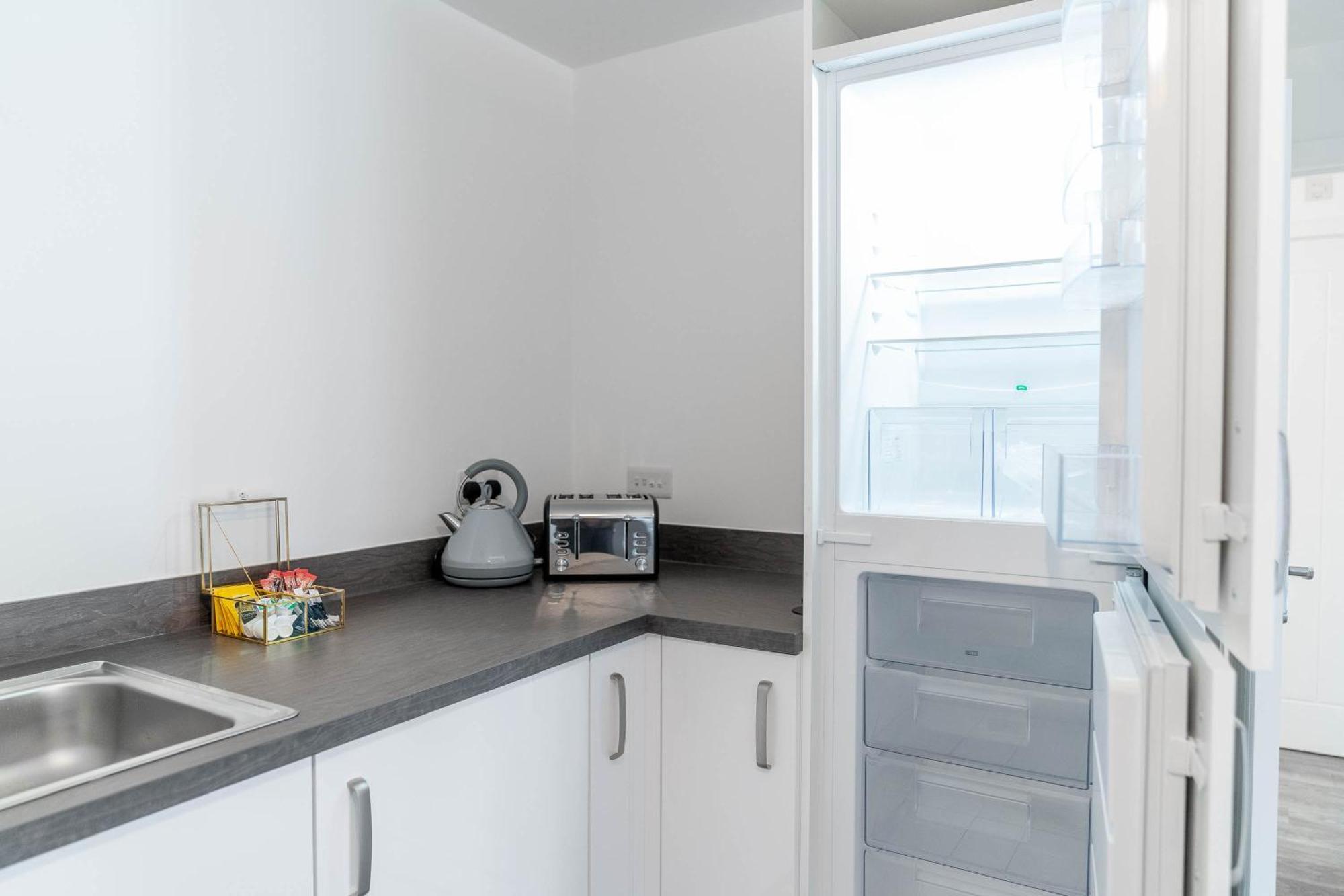 Luxury Apartment - Twin Beds - Selly Oak - Off-Street Parking - Free Netflix & Wifi - Top Rated 9Cc Birmingam Exterior foto